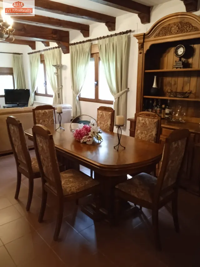ESPECTACULAR CHALET EN PINARES DEL JUCAR — 21