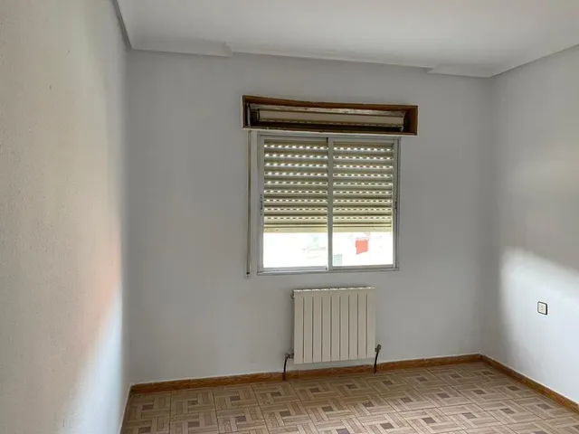 PISO EN VENTA EN MOHEDAS DE GRANADILLA - foto 5