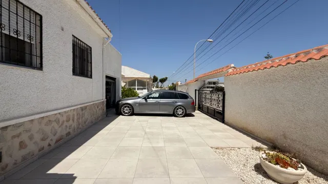 Villa 3 habitaciones 151m² en venta - El chaparral — 38