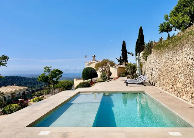 Finca con piscina y vistas panorámicas en Galilea – Alquiler