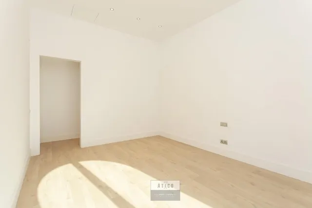 PISO EN VENTA EN RONDA UNIVERSIDAD/PLAÇA CATALUNYA — 8