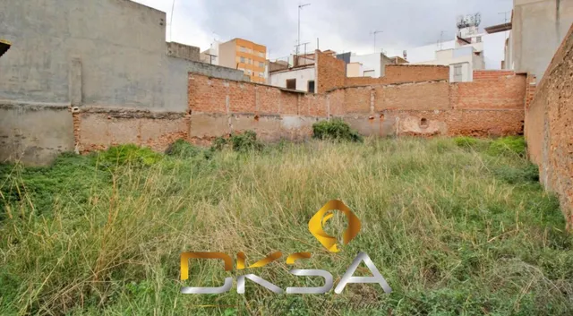 A la venta amplio solar urbano en Vila-real - foto 3