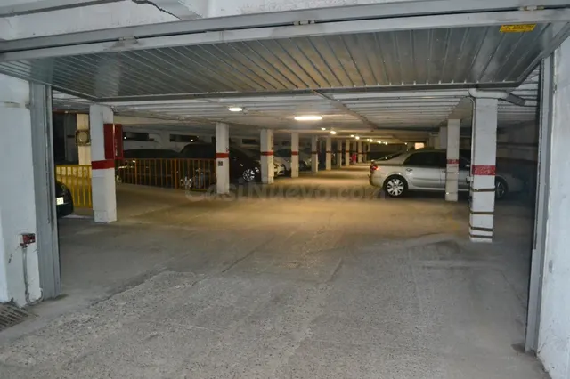 MONCASA VENDE DOS PLAZAS DE GARAJE EN VILLAMURIEL DE CERRATO - foto 4