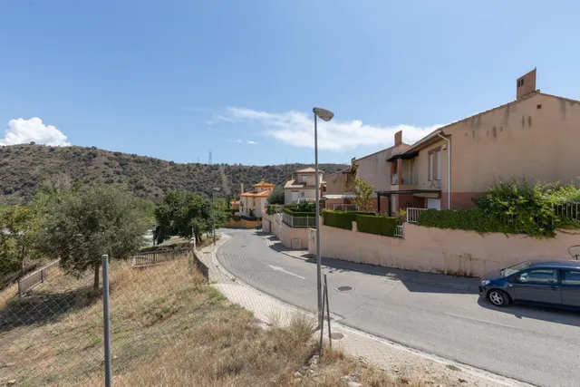 Parcela Urbanizable en Carretera de la Sierra — 21