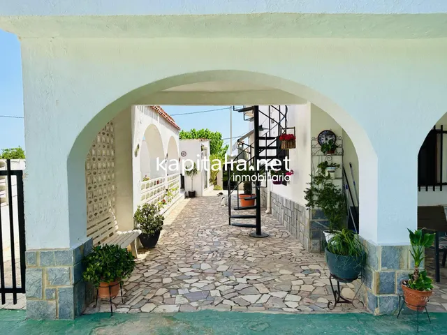 Chalet en venta en Ontinyent — 40