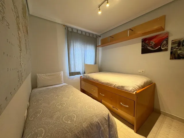Bungalow de 3 dormitorios y 2 Baños con 2 Terrazas y Piscina en Gran Alacant. — 21