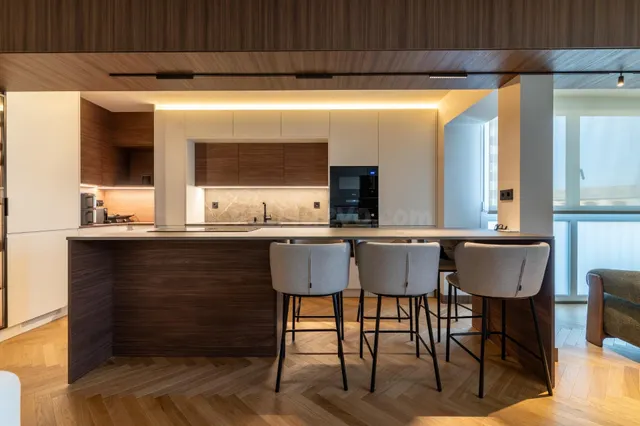 Exclusivo Piso de Lujo en el Corazón de Zaragoza — 2