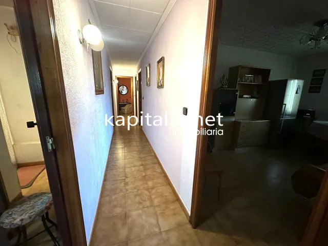 Amplia casa a la venta en Font de la Figuera (Valencia) — 40