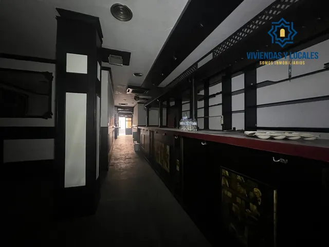 Local disponible con licencia de hostelería junto a Puentezuelas — 10