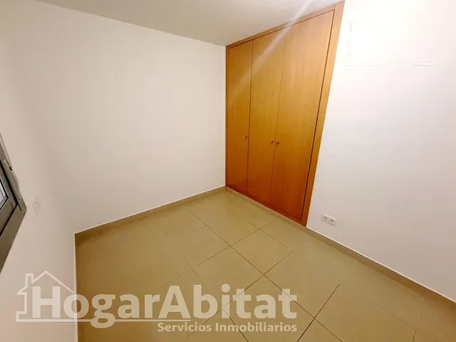 PRECIOSO BAJO REFORMADO, AMPLIO Y SEMINUEVO CON GARAJE Y GRAN TERRAZA — 24