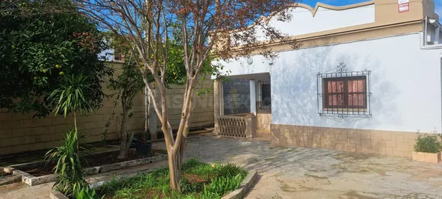 CHALET INDEPENDIENTE EN LA LOCALIDAD DE BRENES, SEVILLA. - foto 3