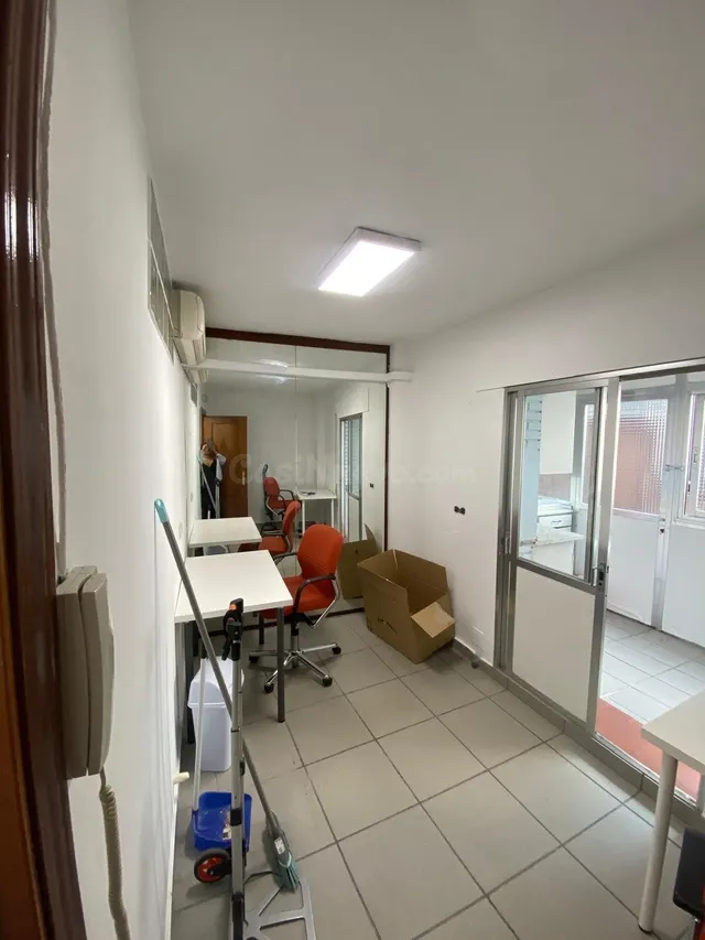 Despacho Profesional en Alquiler en Móstoles – ¡Listo para E