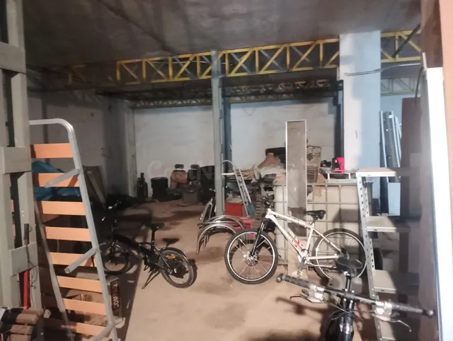 Local en Alquiler en Massanassa: Espacio Ideal para Negocio  - foto 4
