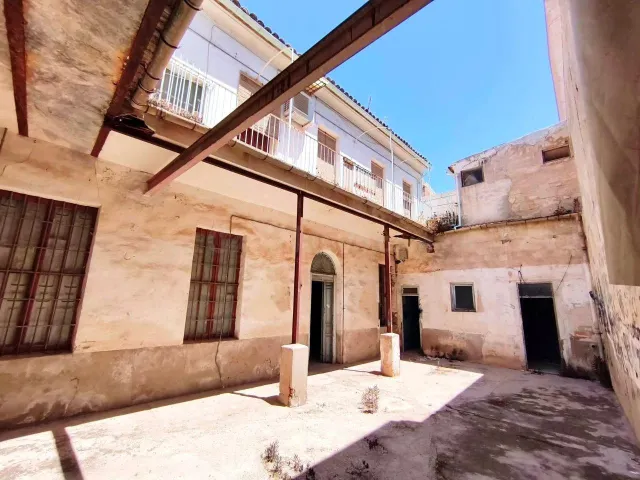 Edificio señorial en chaflán en el centro de Novelda: Espaci - foto 4