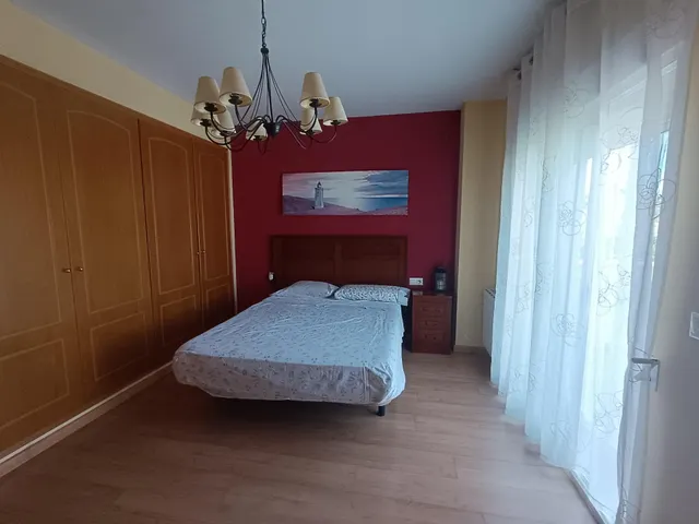 ESTUPENDA VIVIENDA EN URBANIZACIÓN VALL DE LLIRIA — 25
