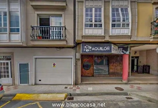 VENTA LOCAL COMERCIAL EN ZONA CENTRO DE LARACHA — 16