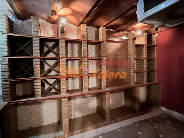 BODEGA EN ZONA CENTRO - CÁCERES - - foto 3
