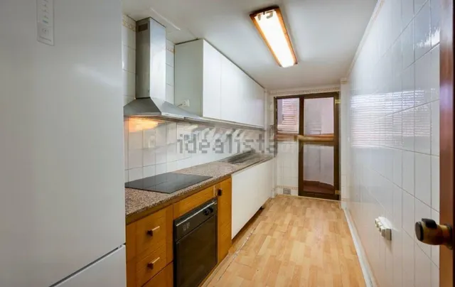 Piso 3 habitaciones 125m² en alquiler - Mestalla - foto 2