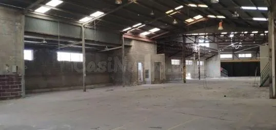 Nave industrial 6784m² en venta - Madrigal - foto 4