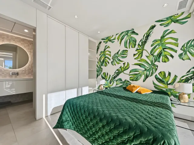 Villa de lujo con vistas al mar en Aguamarina, a 200 metros de la playa — 13