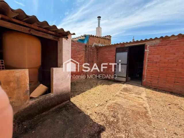 Bonita casa en un entorno privilegiado, donde compartir tranquilidad y naturaleza es posible — 14