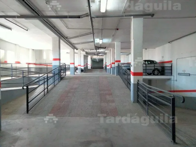 PLAZAS DE GARAJE EN PLANTA CALLE EN HUERTA OTEA — 5