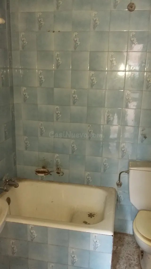 VENDO CASA PARA REHABILITAR EN PLAZA ALMEHORA - foto 3