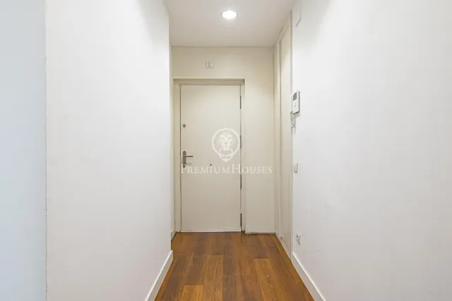 Piso en Venta Zona Francesc Macià — 27