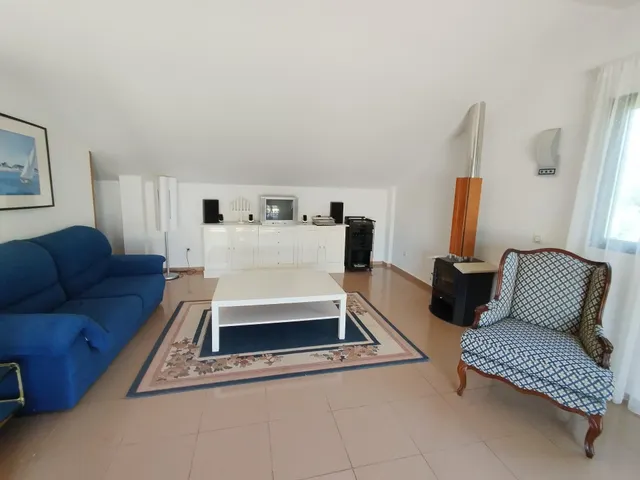 Espectacular Chalet en Montehermoso - Espacios Amplios y Comodidad — 24