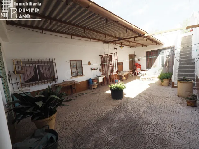 Casa de planta baja en D.Antonio Huertas de 394 m2 de superf - foto 3