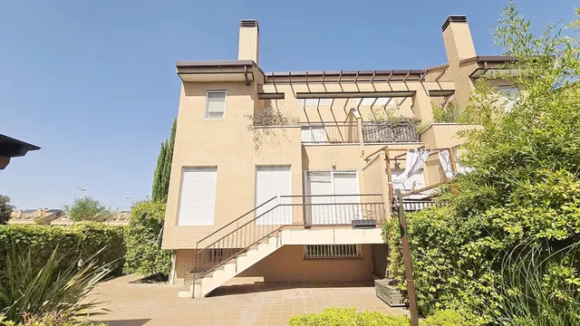 ¡EN ALQUILER PARA ESTUDIANTES! habitaciones EN CHALET CON REFORMA RECIENTE EN VILLANUEVA DE LA CAÑADA. — 45