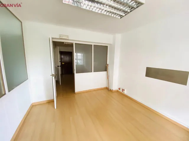 Oficina en el centro de Logroño — 6