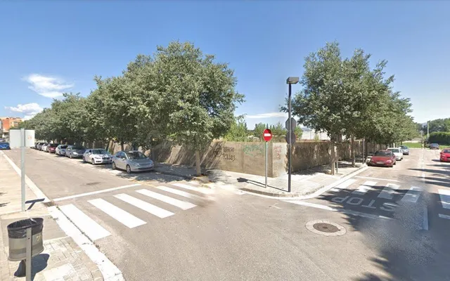 Oportunidad en Figueres. Solar en Zona Residencial en Expans - foto 3