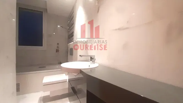 ESPECTACULAR PISO CON TERRAZA EN EL CENTRO DE LA CIUDAD. — 13