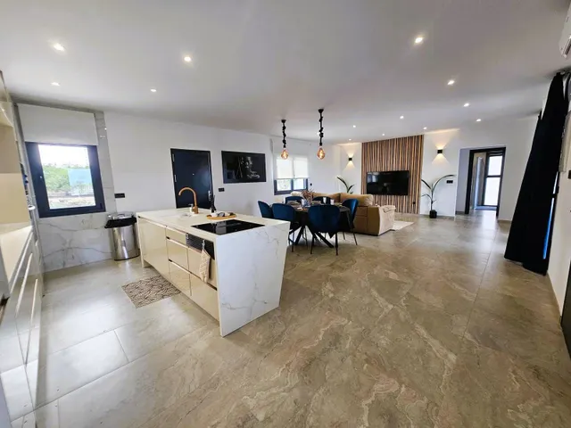 Casa de campo 4 habitaciones 213m² en venta - Ciudad Quesada — 11