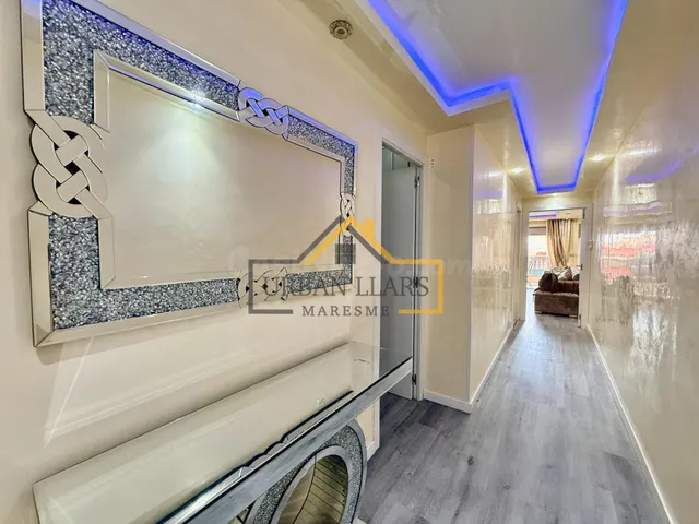 Luminoso piso de 3 habitaciones . - foto 3