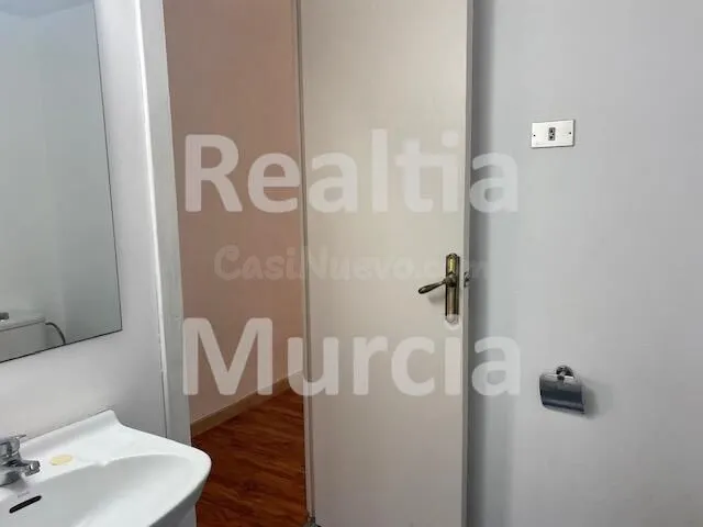 MURCIA CORTE INGLES VENTA DE PISO DE CUATRO habitaciones - foto 4