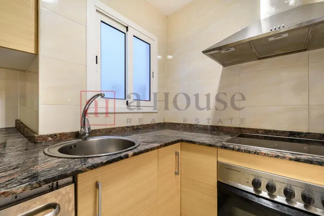Piso listo para entrar a vivir con balcón en sant gervasi — 6