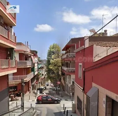 Venta piso en Santa Coloma de Gramenet (Barcelona) — 2