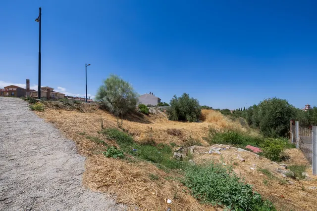 Preciosa parcela con vistas a la sierra — 8