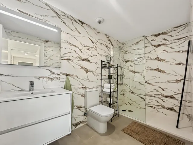 Apartamento de 2 dormitorios 2 baños en dehesa de campoamor ( orihuela costa ) — 16