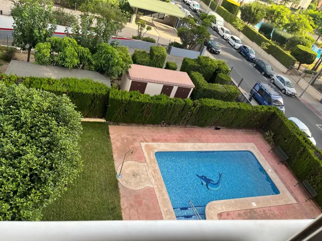 Piso reformado con dos dormitorios, piscina y parking propio en zona juzgados, Benidorm — 24