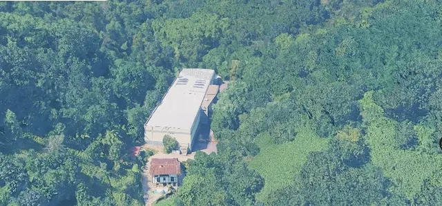 Nave industrial destinado a oficina sobre finca rustica - cesion de remate — 3