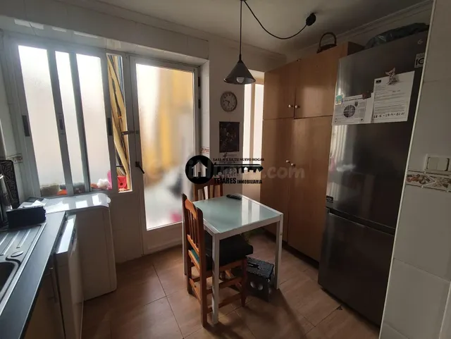INMOBILIARIA TEJARES VENDE PISO EN ZONA PARQUE ABELARDO — 5