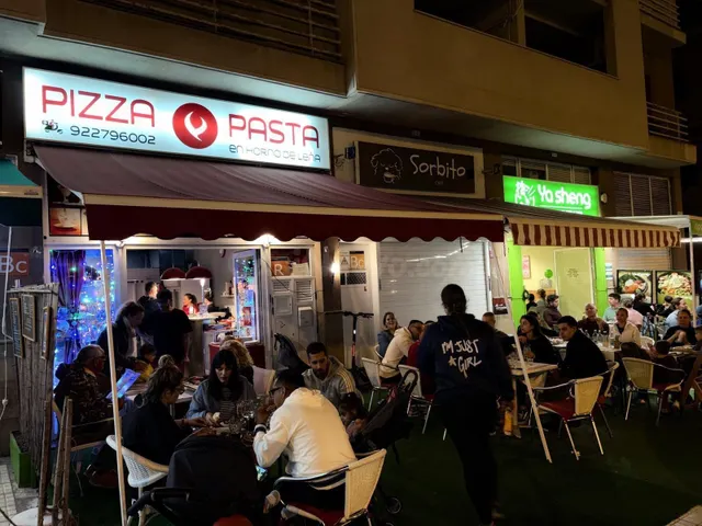 Restaurante Pizzería con Horno de Leña en el Corazón de Los  - foto 4