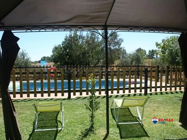 Dos Casas Rurales con Piscina y Licencia Turística – Ideal p