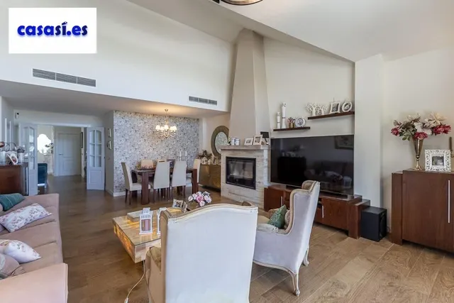 Chalet en Cañadas del Parque, Dilar — 13