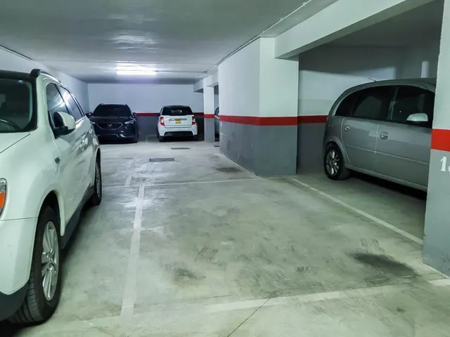 Plaza de parking a la venta en zona Camí Fondo de Martorell — 3
