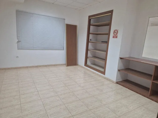 ALQUILER LOCAL COMERCIAL EN CALLE MAYOR DE LA UNIÓN — 10
