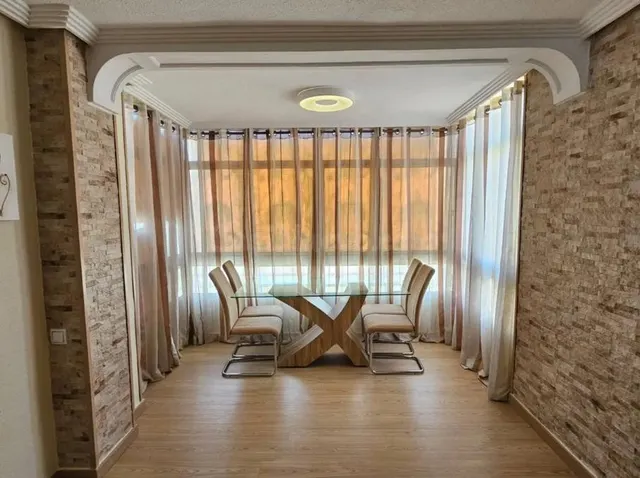 Bonito PISO en Juan XXIII ( Calle Alfaz del pi) Alicante - foto 5